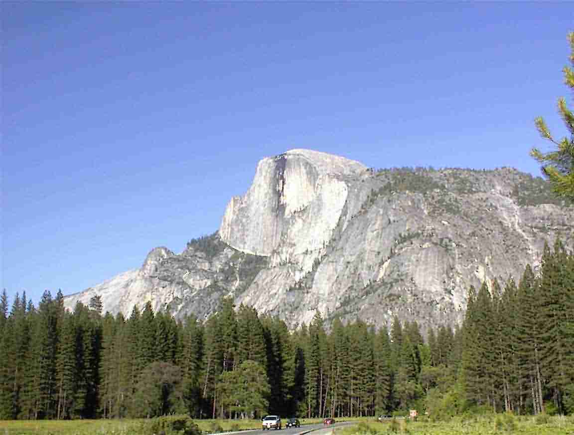 Yosemite1.jpg (182675 bytes)